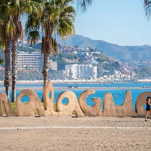 https://malagueta-beach-sun.hotelsinnerja.org