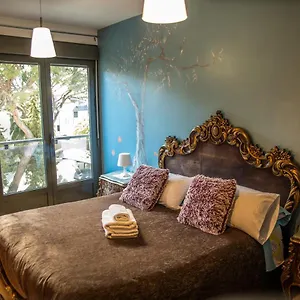 https://habitaciones-supercentricas-bano-privado.es-andalucia.com