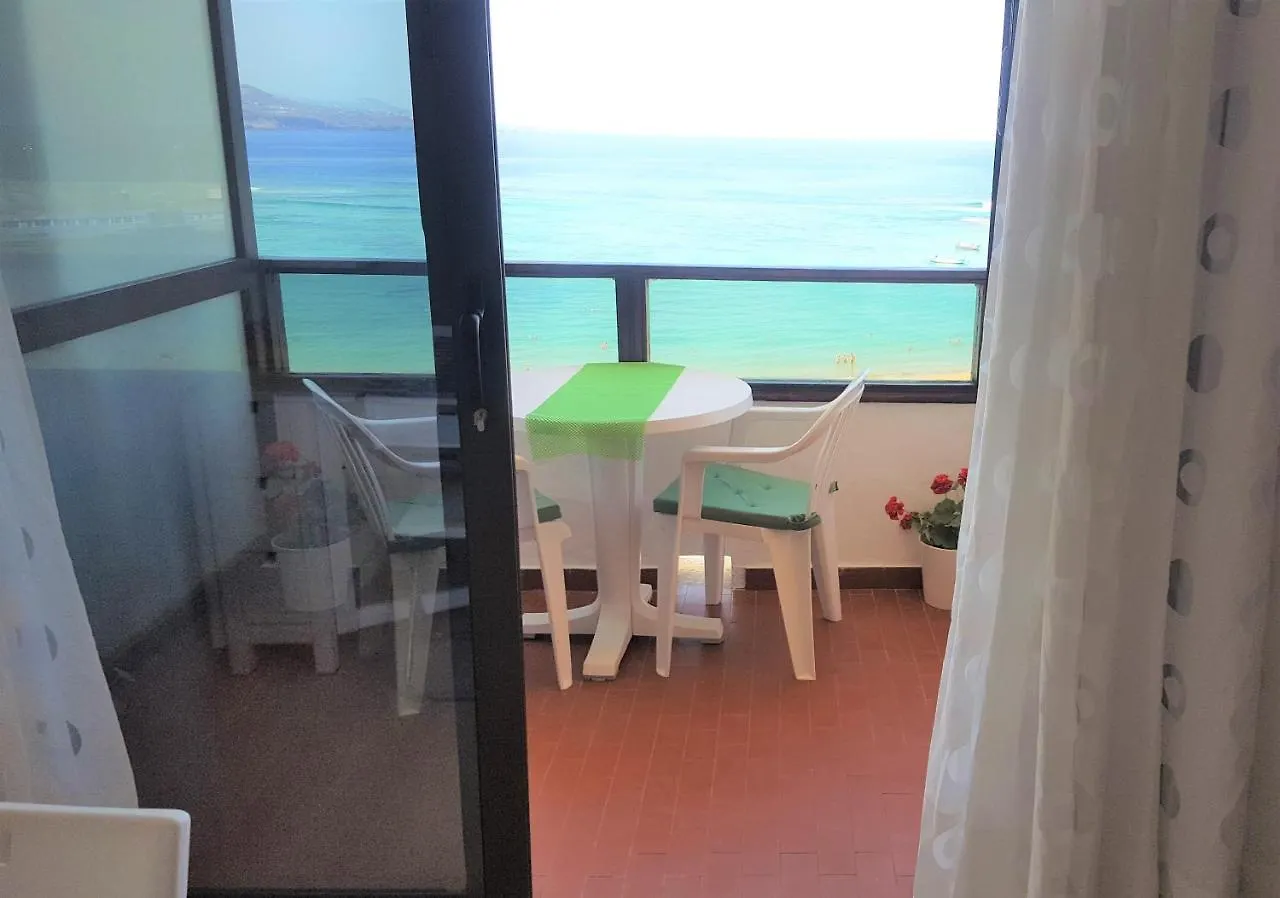 White Rose Apartment Las Palmas de Gran Canaria Spain